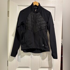 GAP Women's Black lightweight activewear zip up